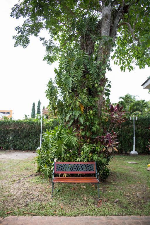 Hotel Casa Maria San Pedro Sula Buitenkant foto